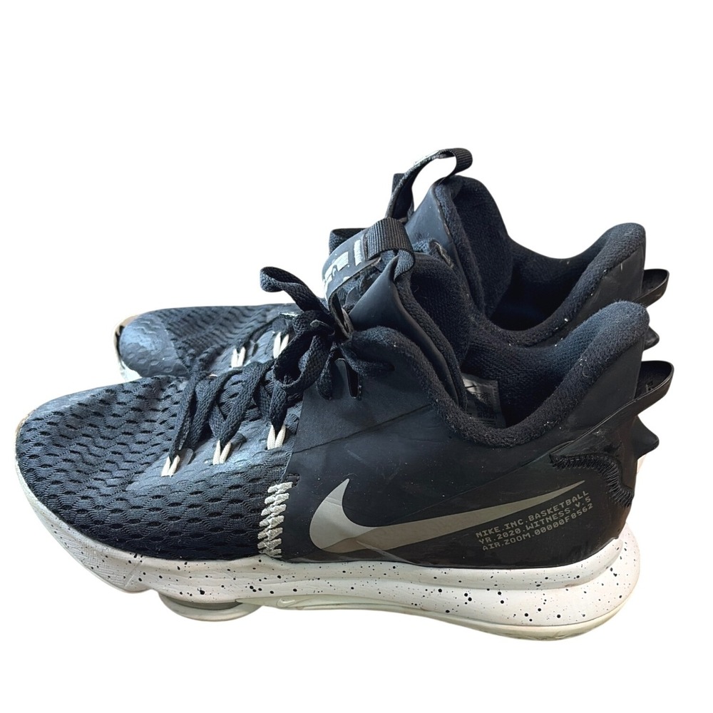 Nike Mens Basketball Shoes LeBron Witness 5 CQ9380-001 13 Black Silver Sneakers